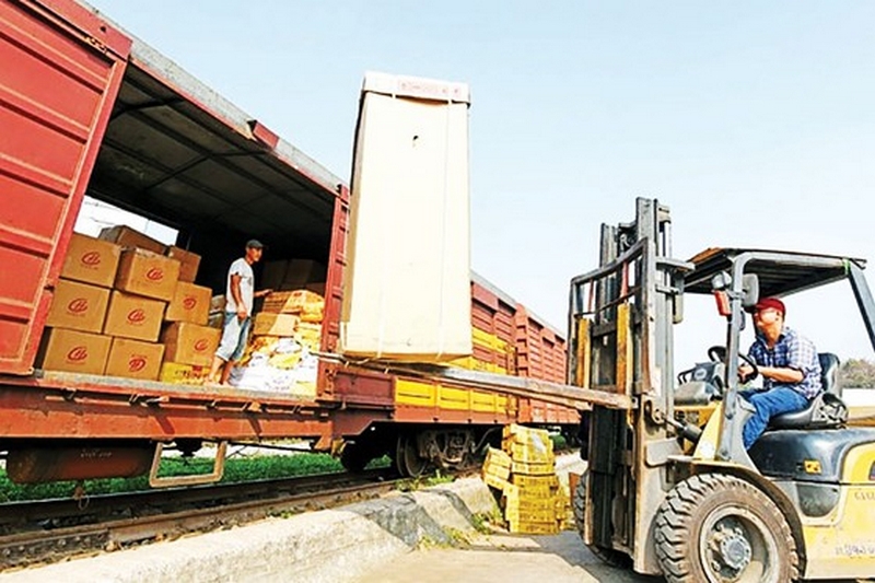 Dịch vụ giao hàng nội địa bằng đường sắt của CP Express